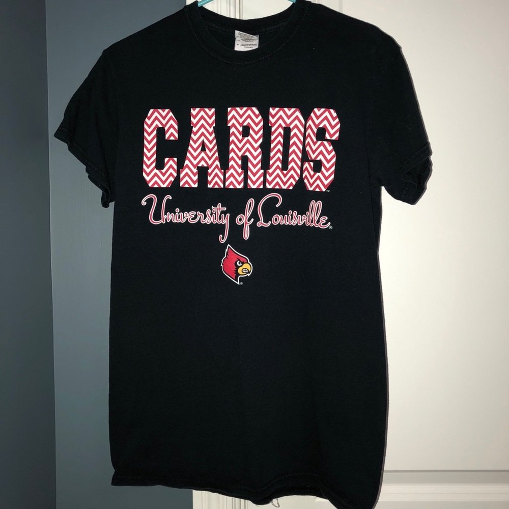 3 UofL t-shits